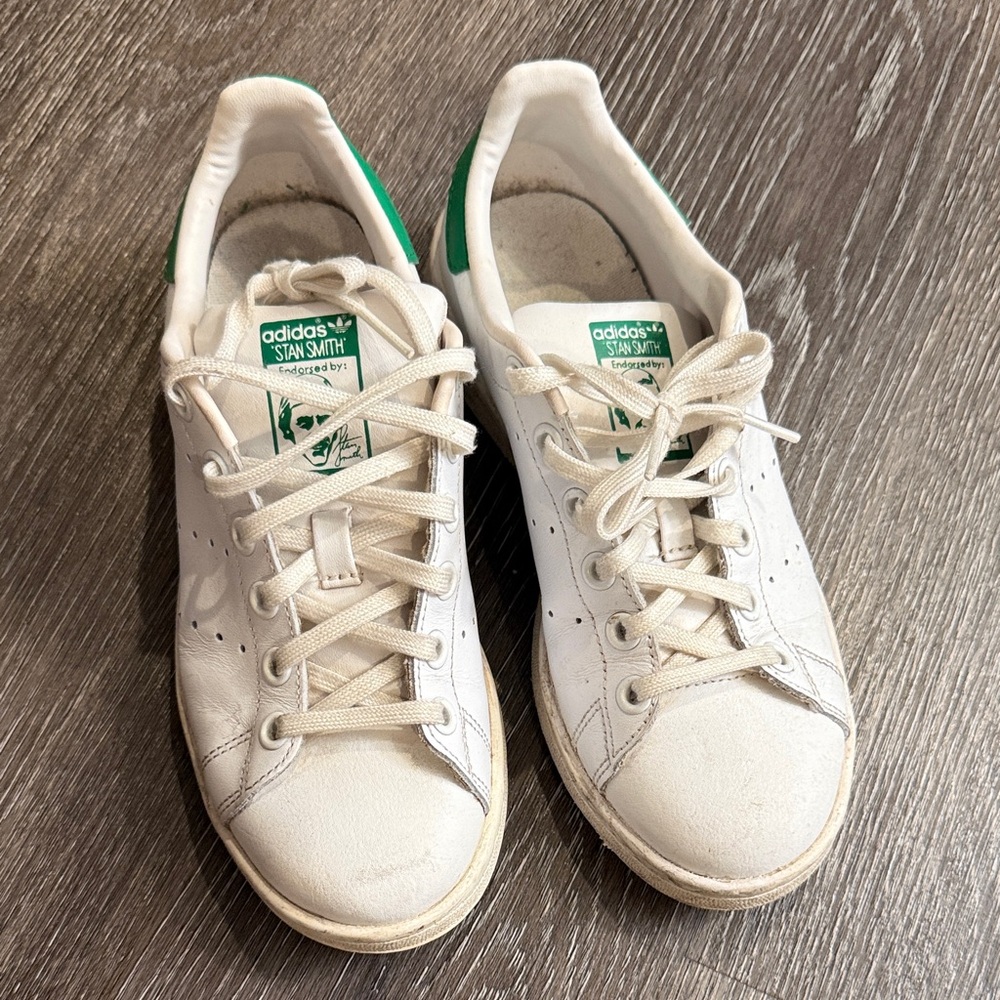 Adidas Stan Smith White with Green big kids US4